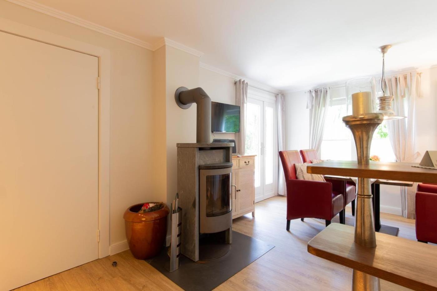 Ferienwohnung Onkel Toms Huette Scharbeutz Buitenkant foto