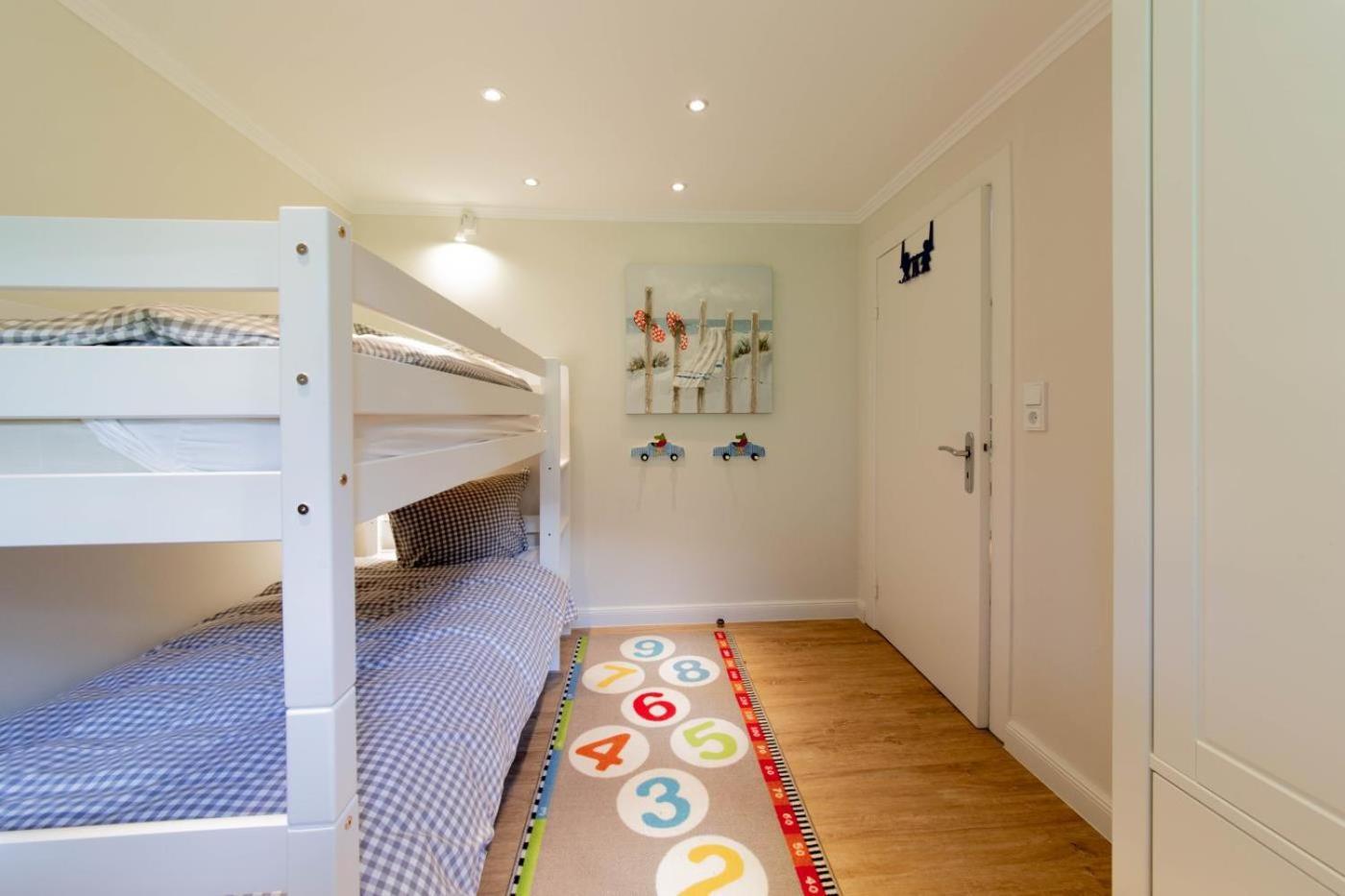 Ferienwohnung Onkel Toms Huette Scharbeutz Buitenkant foto