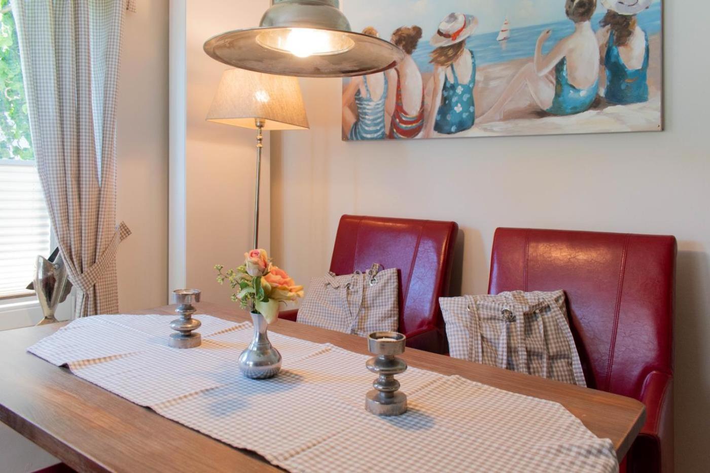 Ferienwohnung Onkel Toms Huette Scharbeutz Buitenkant foto
